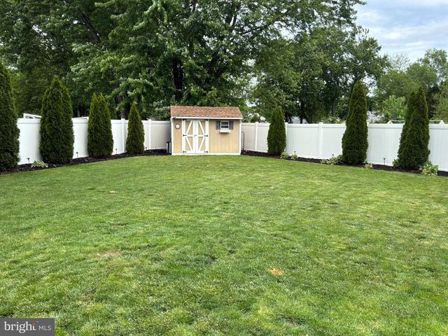 65 CALDWELL AVE, Marlton, NJ 08053