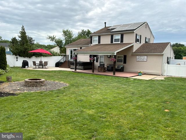 65 CALDWELL AVE, Marlton, NJ 08053