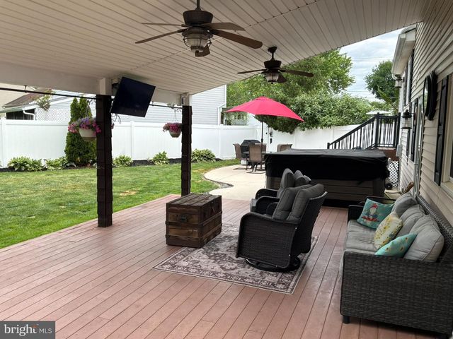 65 CALDWELL AVE, Marlton, NJ 08053