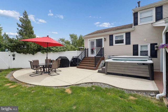 65 CALDWELL AVE, Marlton, NJ 08053