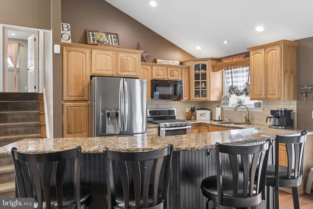 65 CALDWELL AVE, Marlton, NJ 08053