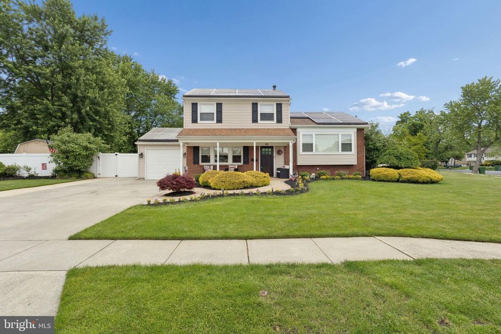65 CALDWELL AVE, Marlton, NJ 08053