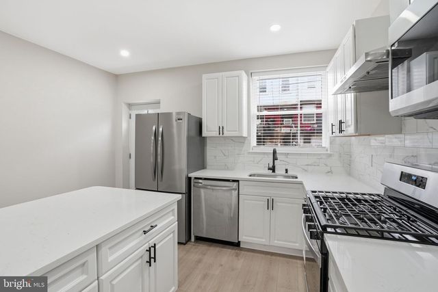 2710 MURA ST, Baltimore, MD 21213