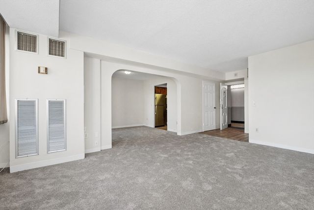 250 Hammond Pond Parkway 707S, Newton, MA 02467