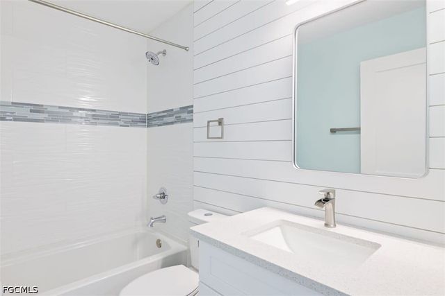 27900-902 Vermont ST, Bonita Springs, FL 34135