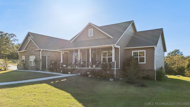 466 N Keypoint Drive, Sand Springs, OK 74063