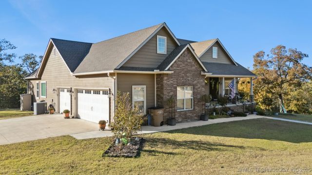 466 N Keypoint Drive, Sand Springs, OK 74063