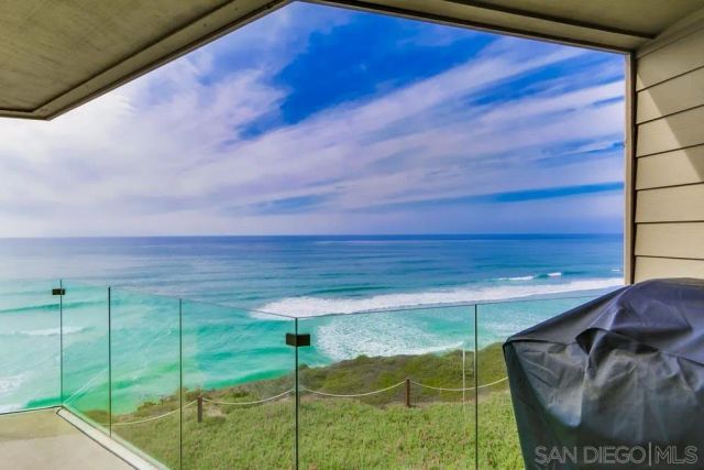 239 S Helix Ave 25, Solana Beach, CA 92075