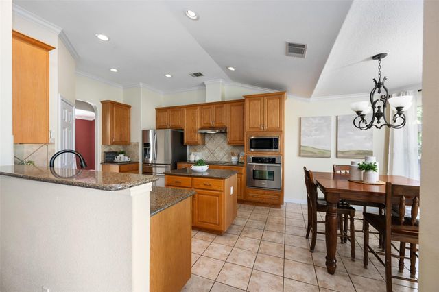 212 Bronco BLVD, Liberty Hill, TX 78642