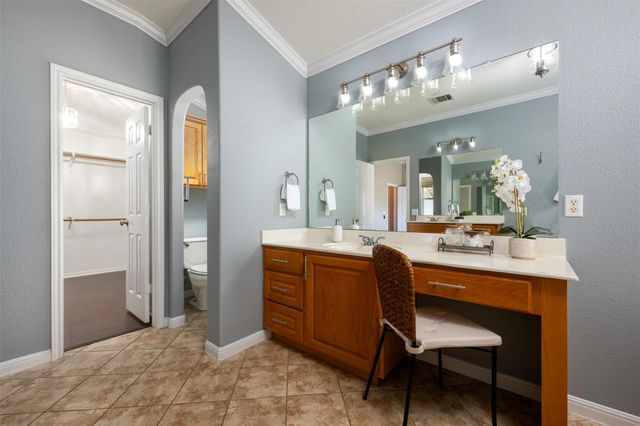 212 Bronco BLVD, Liberty Hill, TX 78642
