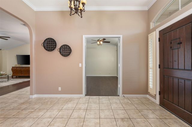 212 Bronco BLVD, Liberty Hill, TX 78642