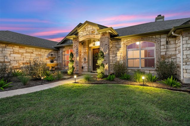 212 Bronco BLVD, Liberty Hill, TX 78642