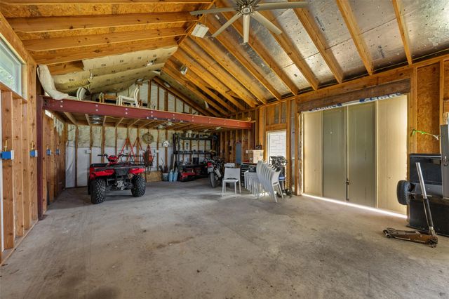 212 Bronco BLVD, Liberty Hill, TX 78642