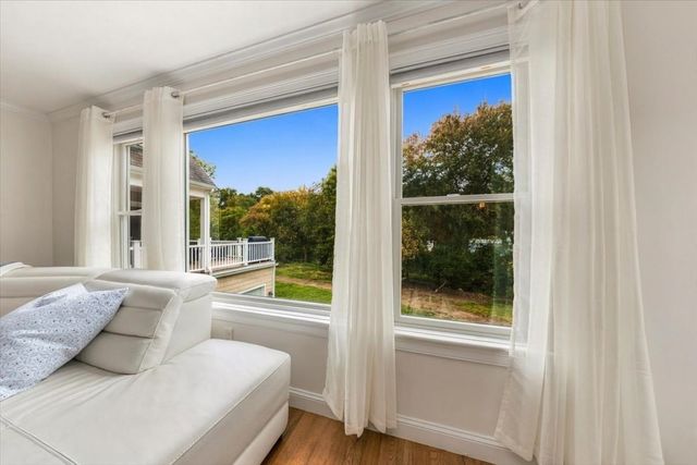 276 East Street, Hingham, MA 02043