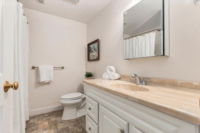 276 East Street, Hingham, MA 02043