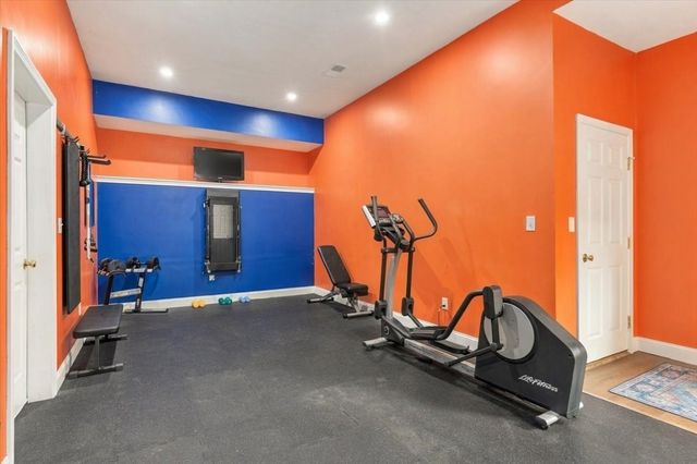 276 East Street, Hingham, MA 02043