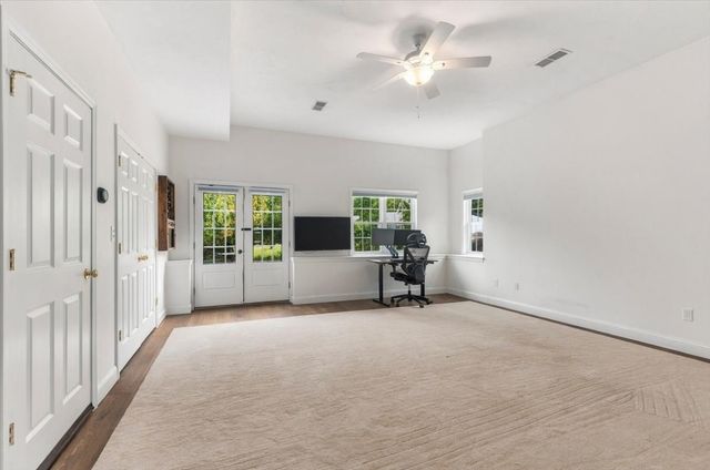 276 East Street, Hingham, MA 02043