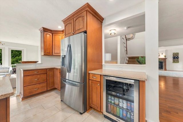 276 East Street, Hingham, MA 02043