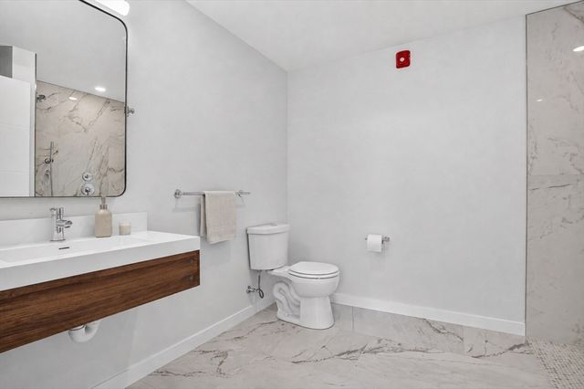 13 Warwick Street 206, Somerville, MA 02145
