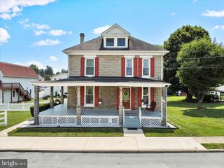 118 W FIFTH STREET, Waynesboro, PA 17268