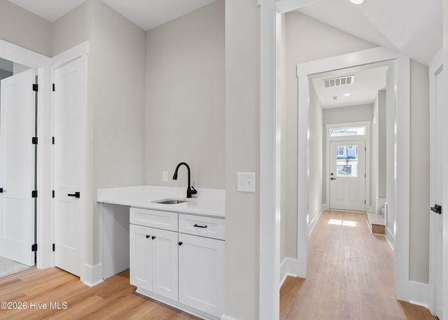 4926 Oleander Drive Unit B, Wilmington, NC 28403