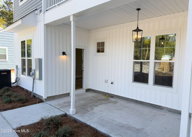 4926 Oleander Drive Unit B, Wilmington, NC 28403