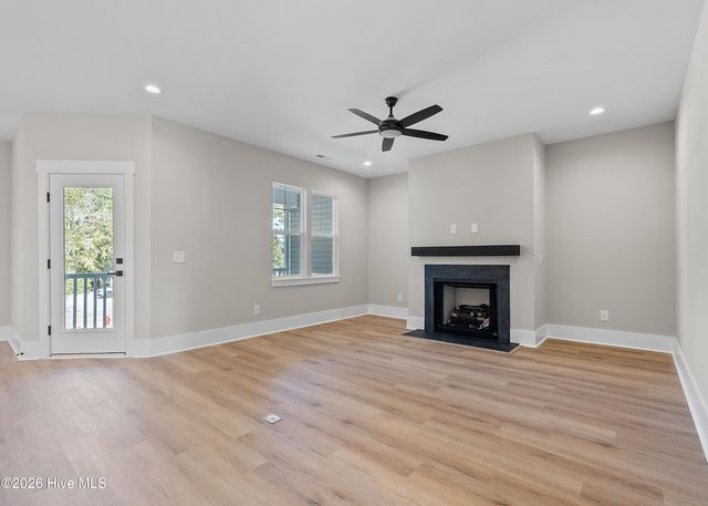 4926 Oleander Drive Unit B, Wilmington, NC 28403