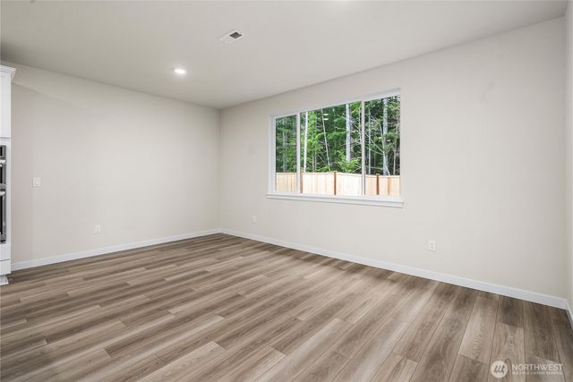 13910 208th Avenue E, Bonney Lake, WA 98391