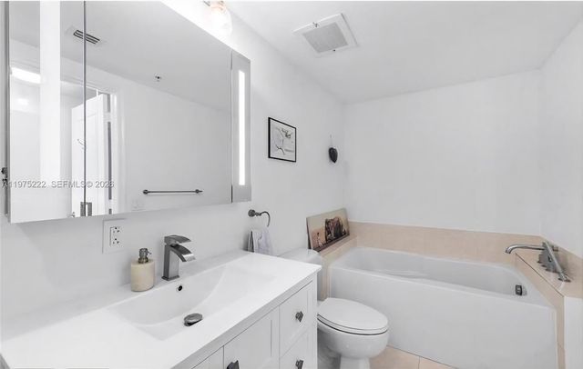 480 NE 30th 1607, Miami, FL 33137