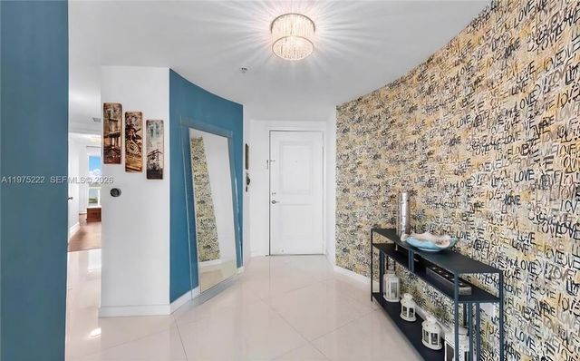 480 NE 30th 1607, Miami, FL 33137