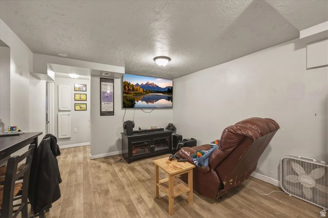 270 E 400 N, Bountiful, UT 84010