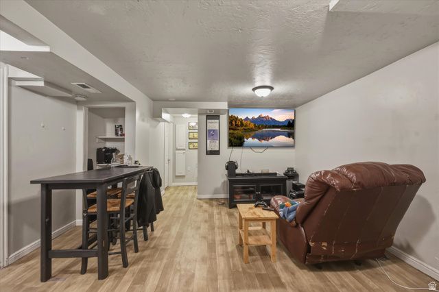 270 E 400 N, Bountiful, UT 84010