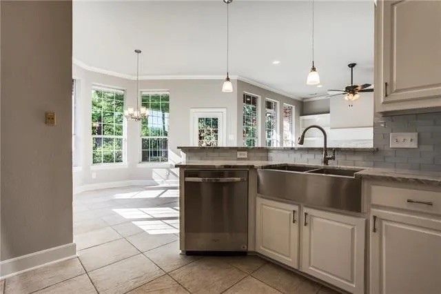 103 Dame Pattie Drive, Rockwall, TX 75032