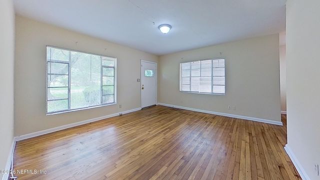 607 GARDEN CLIFF Court, Jacksonville, FL 32211
