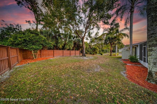 1585 Degamma Street NW, Palm Bay, FL 32907