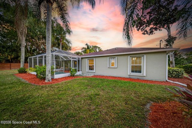 1585 Degamma Street NW, Palm Bay, FL 32907