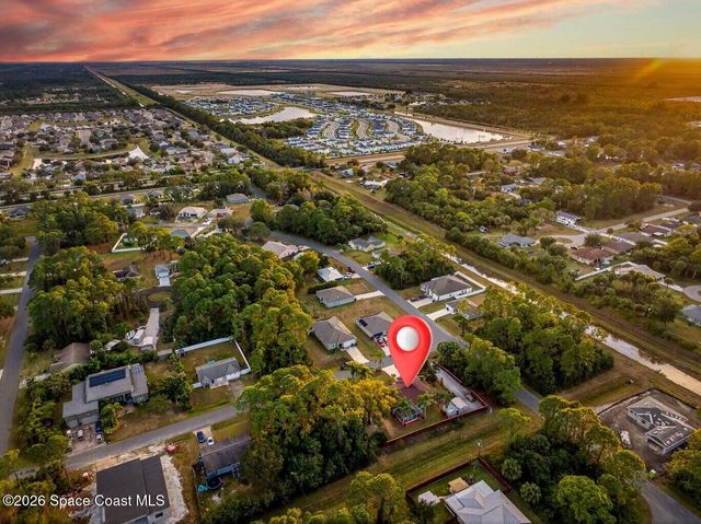 1585 Degamma Street NW, Palm Bay, FL 32907