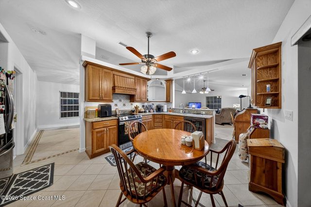 1585 Degamma Street NW, Palm Bay, FL 32907
