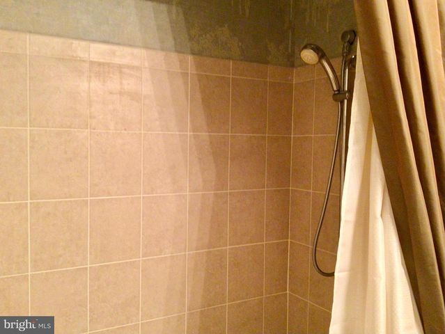 118 MASTERSON CT, Ewing, NJ 08618