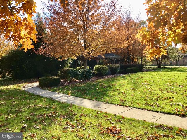 118 MASTERSON CT, Ewing, NJ 08618