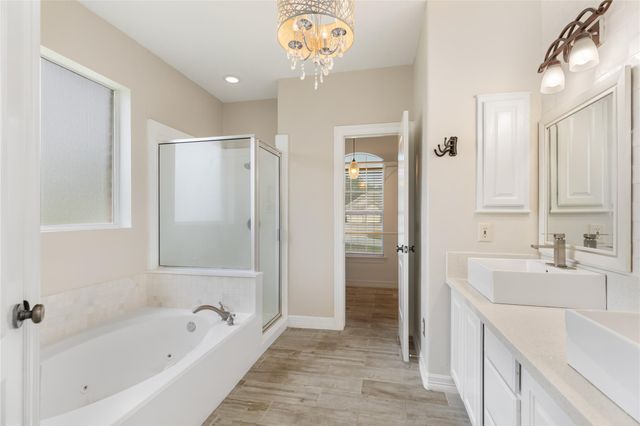 19907 Stone Lake Circle, Tomball, TX 77377