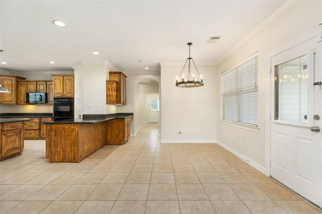 19907 Stone Lake Circle, Tomball, TX 77377