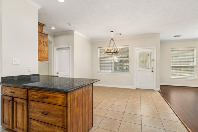 19907 Stone Lake Circle, Tomball, TX 77377