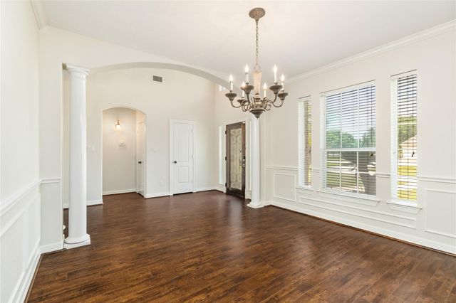 19907 Stone Lake Circle, Tomball, TX 77377