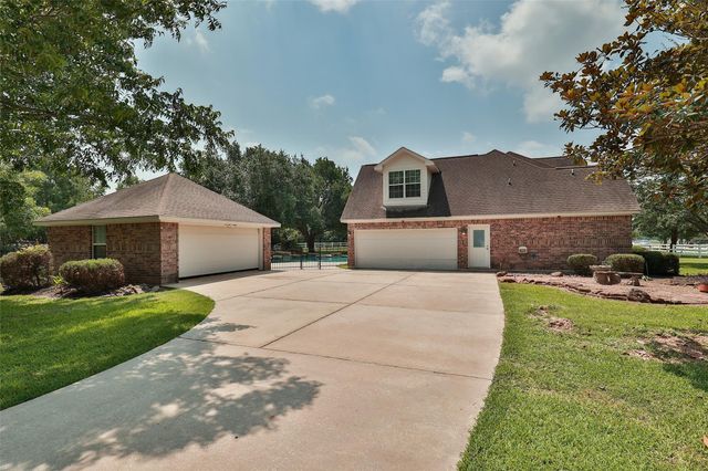 19907 Stone Lake Circle, Tomball, TX 77377