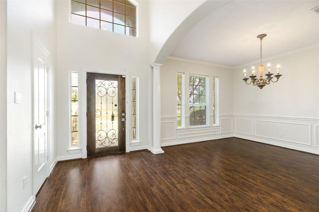 19907 Stone Lake Circle, Tomball, TX 77377