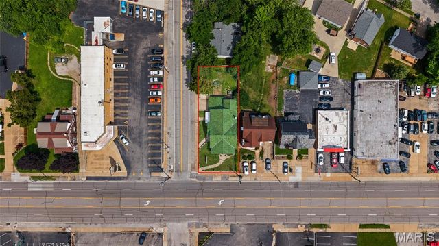 8923 Gravois Road, Affton, MO 63123