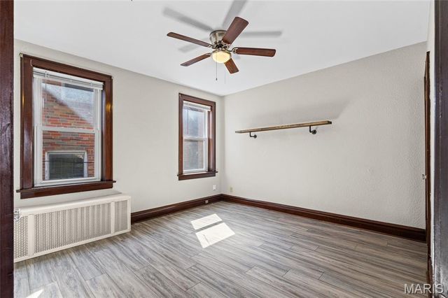 8923 Gravois Road, Affton, MO 63123