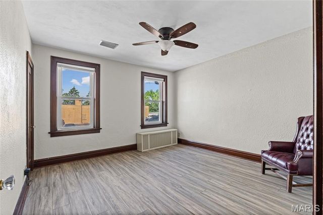 8923 Gravois Road, Affton, MO 63123
