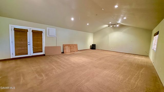 2342 W Avenue N, Palmdale, CA 93551